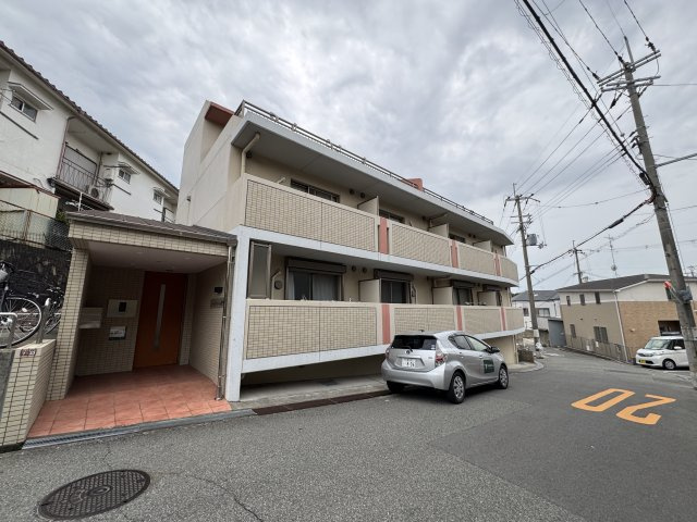 シャンヴェルジェ豊中Ⅲの外観