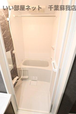 VAU house 青葉の森の浴室|落ち着いた空間のお風呂です