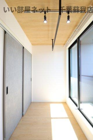 VAU house 青葉の森の洋室|明るい洋室です