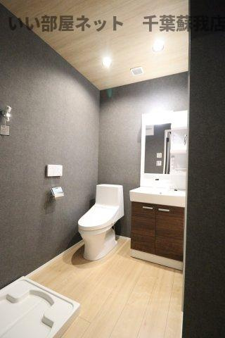 VAU house 青葉の森の洗面所|ゆったりとスペースのある洗面所