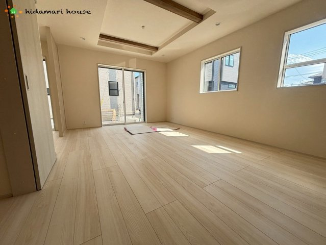 北本市中丸7丁目　新築戸建　ブルーミング04の居間・リビング