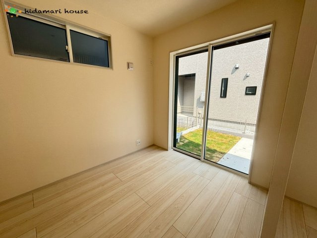 北本市中丸7丁目　新築戸建　ブルーミング04の洋室|テレワークスペース