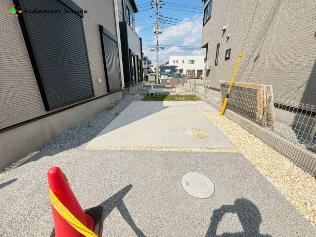 北本市中丸7丁目　新築戸建　ブルーミング04の駐車場
