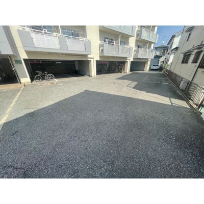 【駐車場】 | アユミマンション
