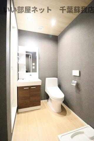 VAU house 青葉の森の洗面所|スペースが確保できる洗面所です