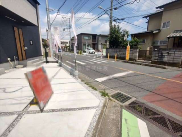 【前面道路含む現地写真】の画像