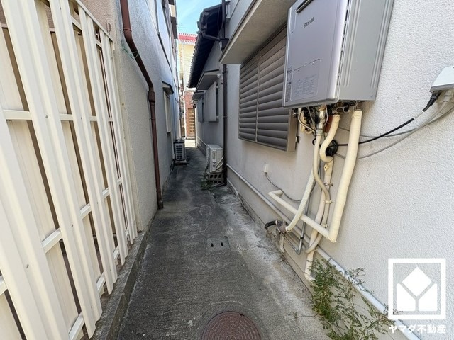 尼崎市大庄西町2丁目の外観|河川敷に公園や緑地が整備された武庫川まで徒歩圏内。散歩やジョギング、サイクリングなどの運動も手軽に楽しめる環境です。