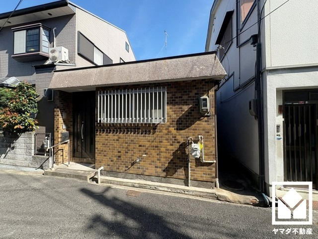 尼崎市大庄西町2丁目の外観|ローンのご相談も承っております。