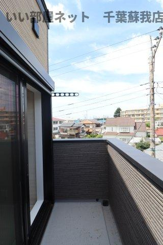 Likes仁戸名町B棟 Bのバルコニー|バルコニー付きです