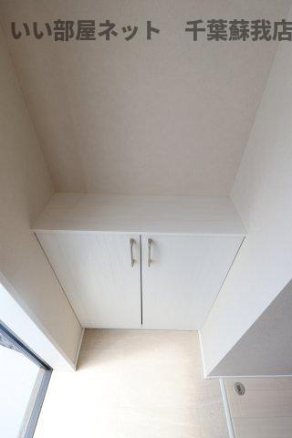 Likes仁戸名町B棟 Bの玄関|シューズボックス