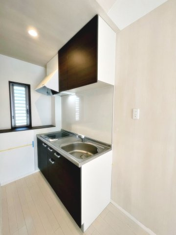 アルコーブ仁川のキッチン|使いやすいキッチンです