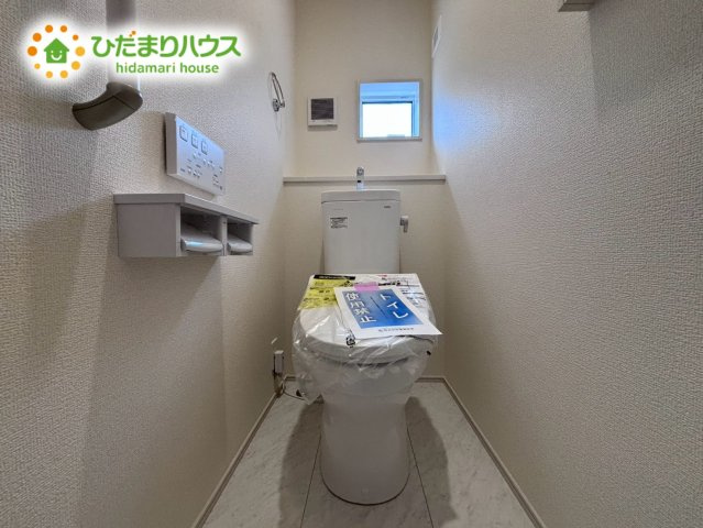 北本市中丸7丁目　新築戸建　ブルーミング06のトイレ