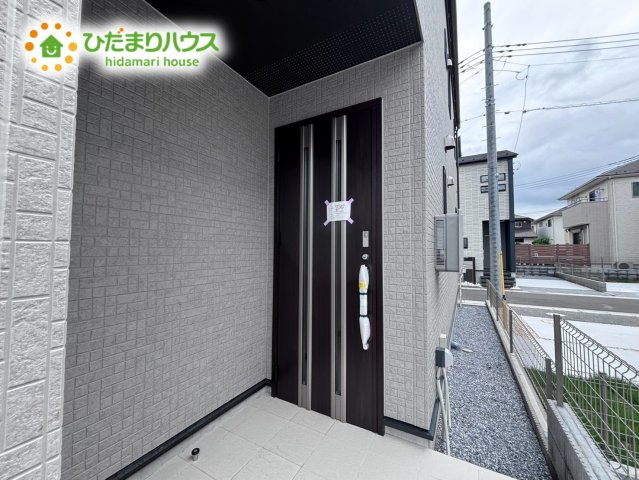 北本市中丸7丁目　新築戸建　ブルーミング06の玄関