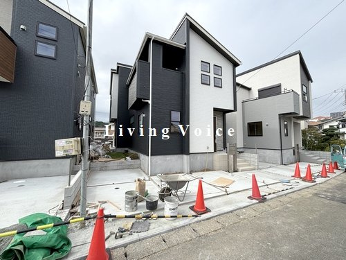 【仲介手数料０円】厚木市愛名　新築一戸建て　全3棟の外観|2号棟　厚木市愛名　新築一戸建て　全3棟