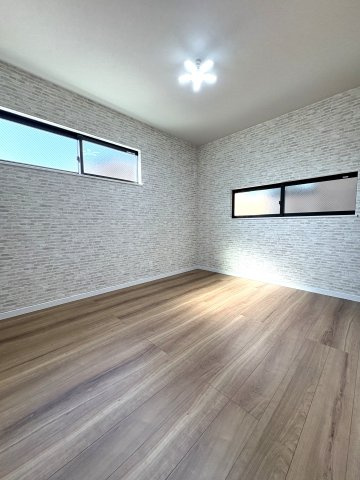 Garage Life House — Chigasakiの洋室