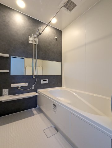 水戸市堀町　25期の浴室|足が伸ばせる浴槽で、一日の疲れを癒してください～！リラックスタイムを～