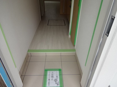 【玄関】 | サン・リバレイン | 玄関（イメージ）