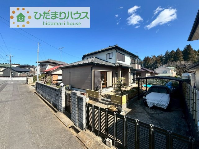 【外観】 | 牛久市岡見町　中古戸建 | たっぷりの陽光と心地よい風が舞い込む住まい♪