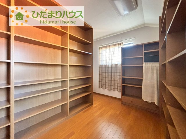 【洋室】 | 牛久市岡見町　中古戸建