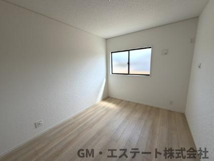 宮崎市恒久6丁目　新築住宅（第14-2号棟）の洋室