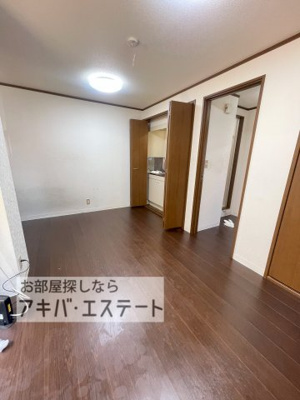 【内装】 | アイランド | 同一仕様写真
