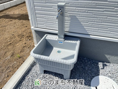 【設備】 | Livele Garden.S古河諸川第13　 | 外水栓はアウトドアやガーデニング、車のお手入れにも活躍します。
