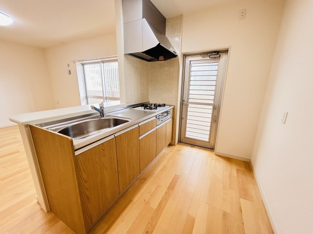 メゾンパークス黄金森	のキッチン