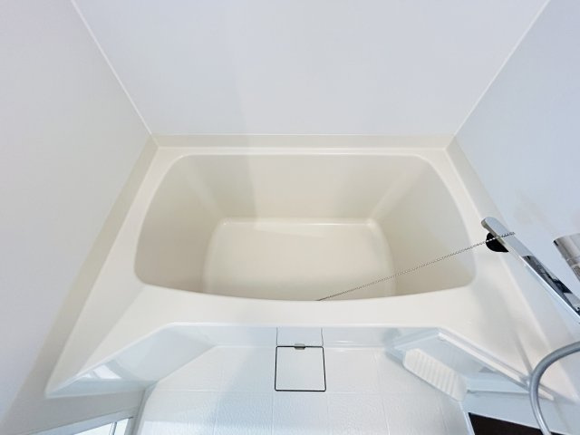 メゾンパークス黄金森	の浴室