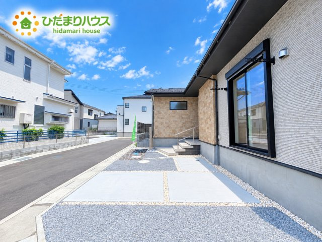 北本市中丸7丁目　新築平屋戸建　ブルーミング07の駐車場