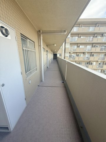 サンライフ東川口のその他共用部分|共用廊下