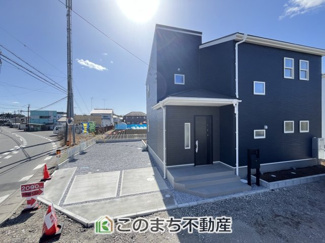 【駐車場】 | Livele Garden.S古河諸川第13　 | シンプルなレンジフード♪お料理の匂いもスッキリ♪シンプルデザインで掃除も簡単‼
