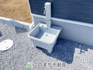 【設備】 | Livele Garden.S古河諸川第13　 | 外水栓はアウトドアやガーデニング、車のお手入れにも活躍します。
