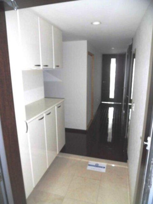 【玄関】 | ルイシャトレシェソワ五位堂