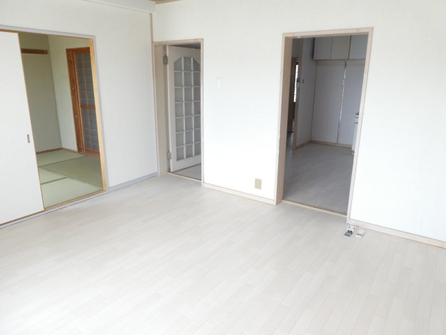 宝塚光明町住宅3号棟のその他