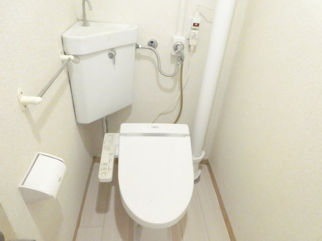 宝塚光明町住宅3号棟のトイレ