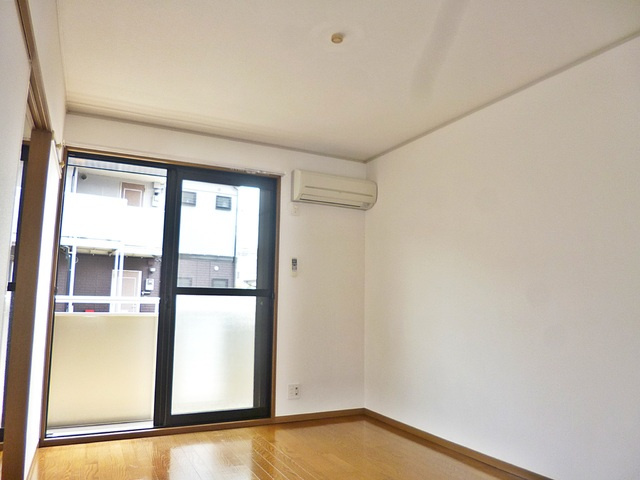 カネダイハウス３の洋室|使いやすい洋室が二部屋♪