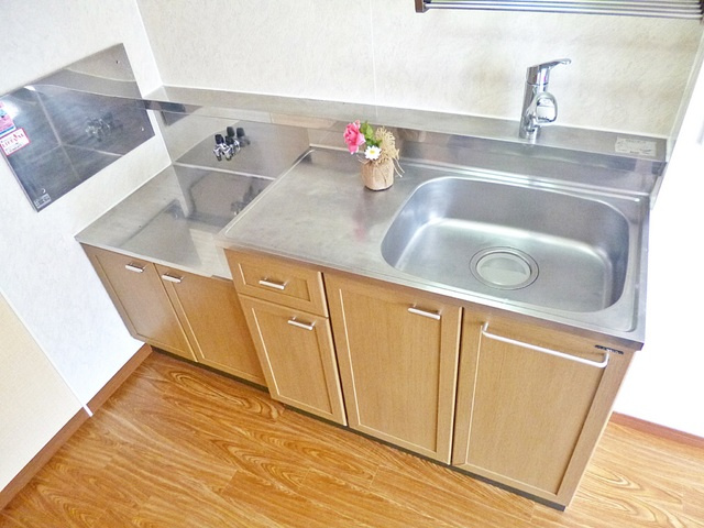 カネダイハウス３のキッチン|ガスコンロ設置可のキッチン！