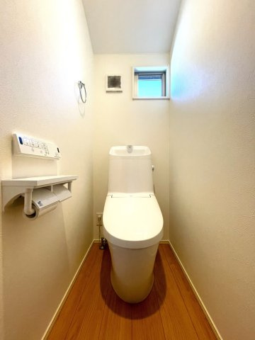 中古戸建　柏市宿連寺のトイレ
