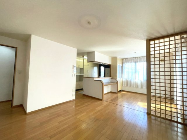福山市木之庄町三丁目　戸建住宅の居間・リビング