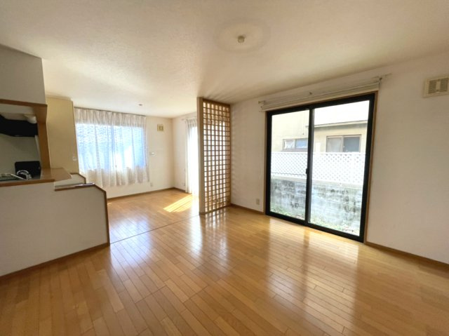 福山市木之庄町三丁目　戸建住宅の居間・リビング