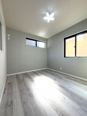 Chigasaki Garage Terraceの洋室