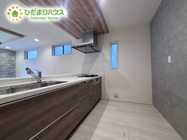 北本市中丸7丁目　新築戸建　ブルーミング11のキッチン
