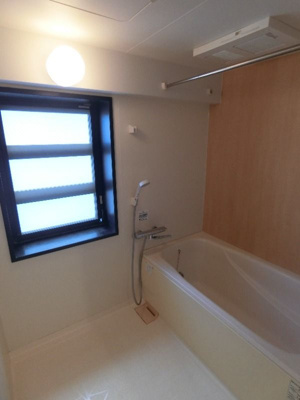 【浴室】 | ラフィーネ八千代