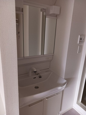 【洗面所】 | キーファー・リーフ | 洗面所