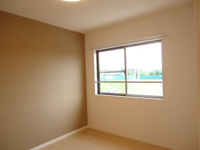 ロイヤルシャトーの寝室|洋室