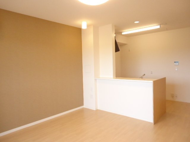 ロイヤルシャトーの居間・リビング|リビング