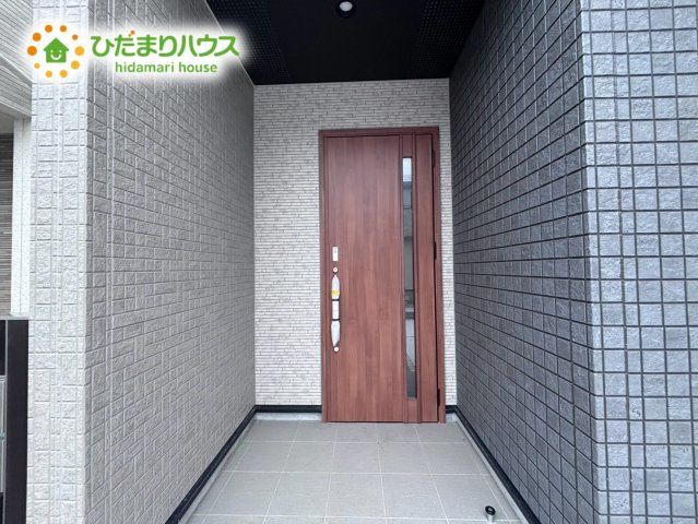 北本市中丸7丁目　新築戸建　ブルーミング09の玄関