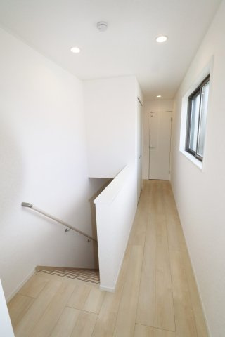 郡山市並木５丁目　　　　５号棟　　　大島小学校、郡山第５中学区の内装