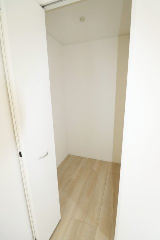 郡山市並木５丁目　　　　５号棟　　　大島小学校、郡山第５中学区の収納