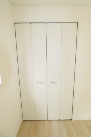 郡山市並木５丁目　　　　５号棟　　　大島小学校、郡山第５中学区の収納